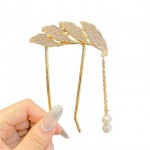 Accesoriu de par modern Japonez pentru cocuri din metal JPN10BB Auriu cu cristale si perle Accesoriu de par modern Japonez pentru cocuri din metal JPN10BB Auriu cu cristale si perle